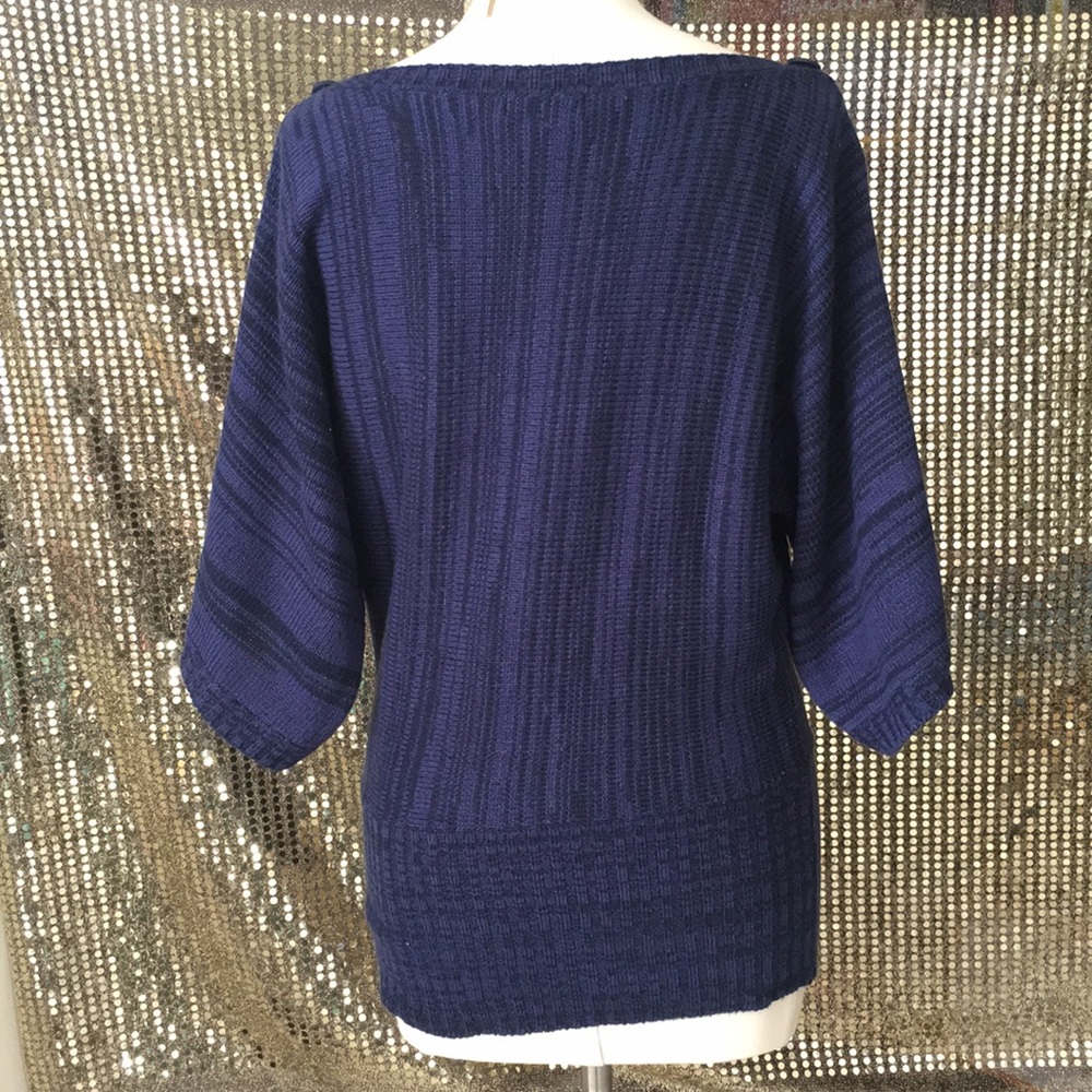Sweater - Picture 3 of 3